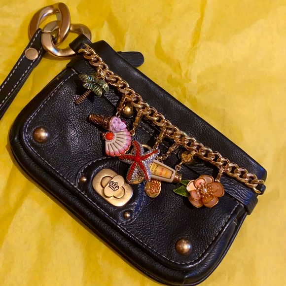 Juicy Couture Leather LARGE WRISTLET MINI BAG - Picture 6 of 16